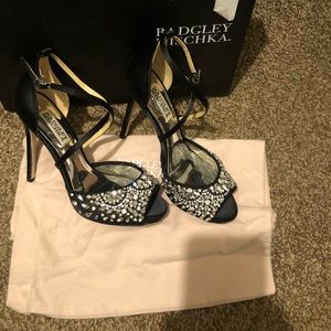 Badgley Mischka
Lyzbeth Evening Shoes
